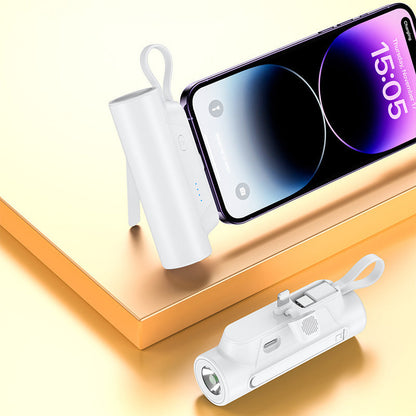 🔋 Altijd Opgeladen! Multifunctionele Draagbare Oplader met Kabel 🎉