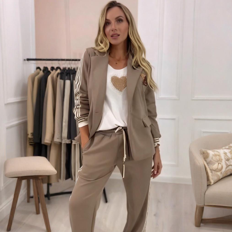 💥 Pak jouw stijl – Mode Blazer & Broek Set nu met 50% Korting!
